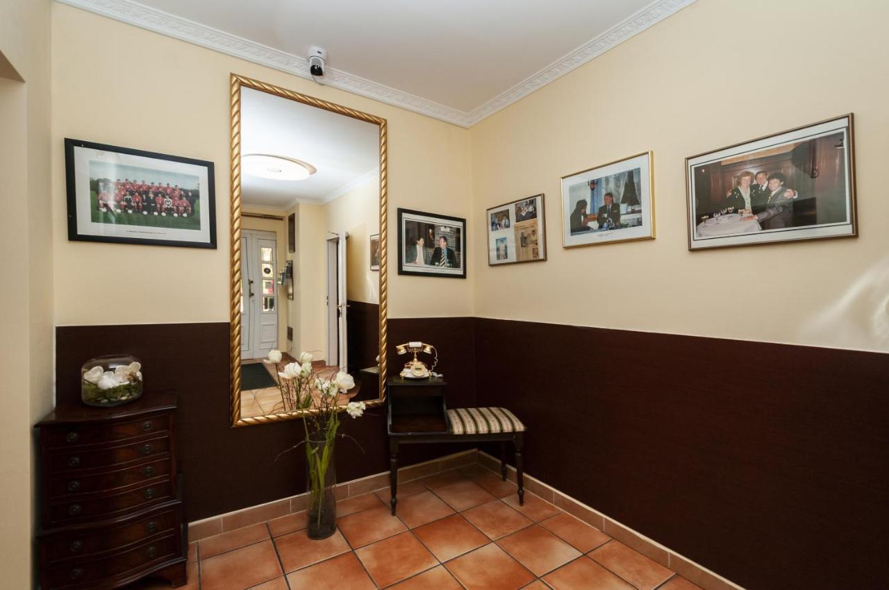 Hotel Gruene Tanne Хамбург Екстериор снимка
