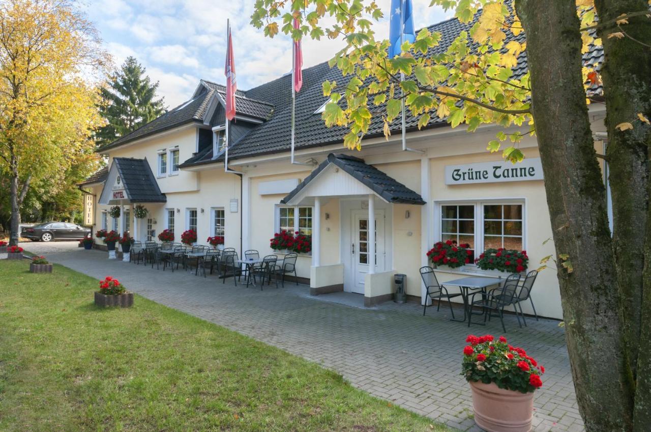 Hotel Gruene Tanne Хамбург Екстериор снимка