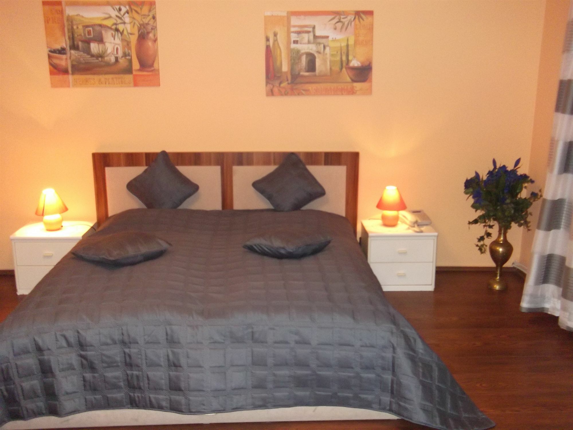 Hotel Gruene Tanne Хамбург Екстериор снимка